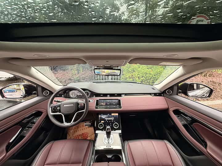 Land Rover Range Rover Evoque L, 2023 — фото 4 из 9