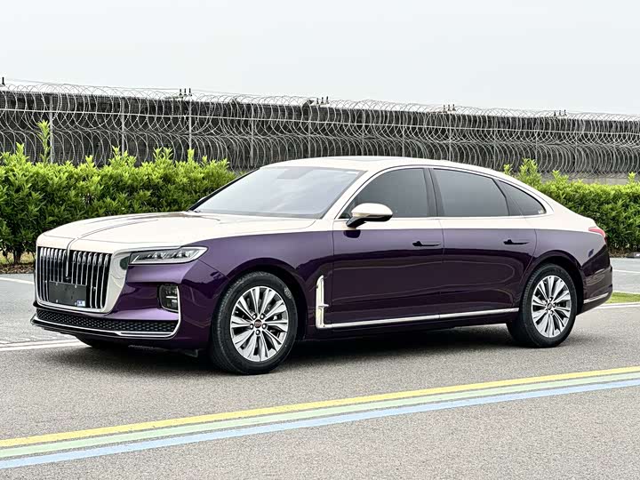 Hongqi H9, 2022 — купить в Перми под ключ