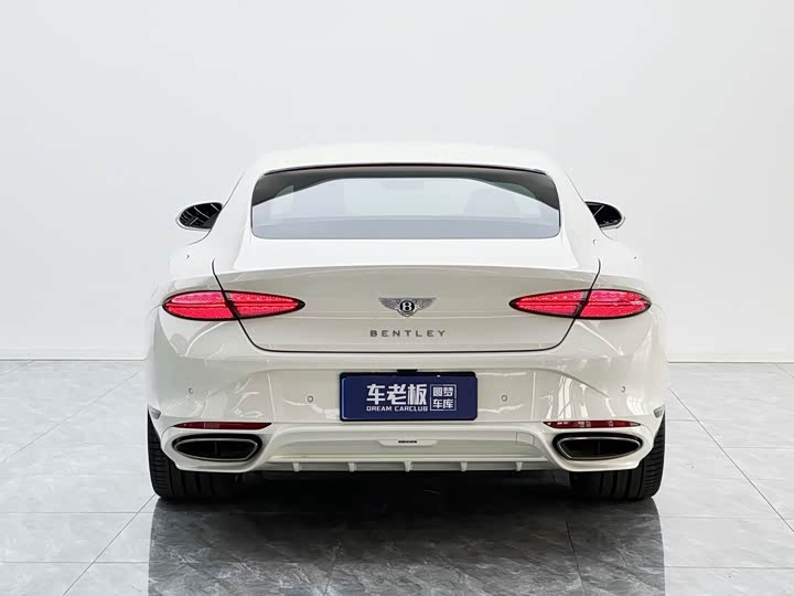 Bentley Continental GT Hybrid, 2025 — фото 5 из 9