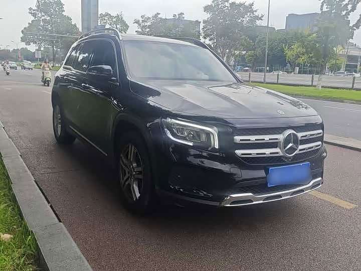 Mercedes-Benz GLB-Class, 2023 — фото 3 из 9