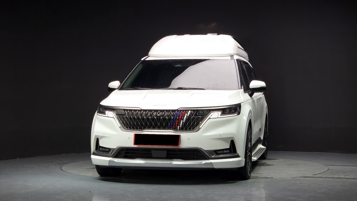 Kia Carnival, 2023 — фото 3 из 12