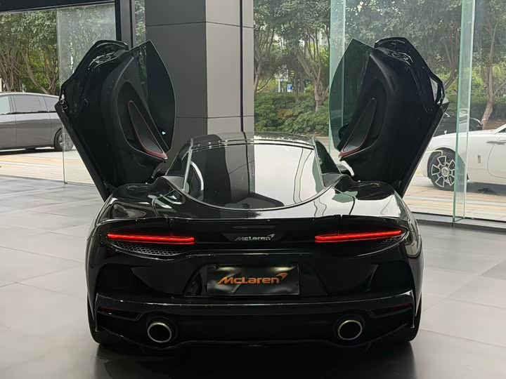 McLaren GT, 2022 — фото 9 из 9