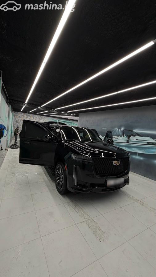 Cadillac Escalade, 2022 — фото 2 из 5