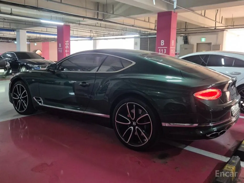Bentley Continental GT, 2022 — фото 12 из 12