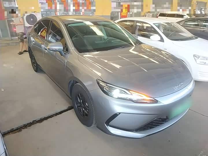 BYD Seal 05 DM-i Hybrid, 2025 — фото 4 из 9