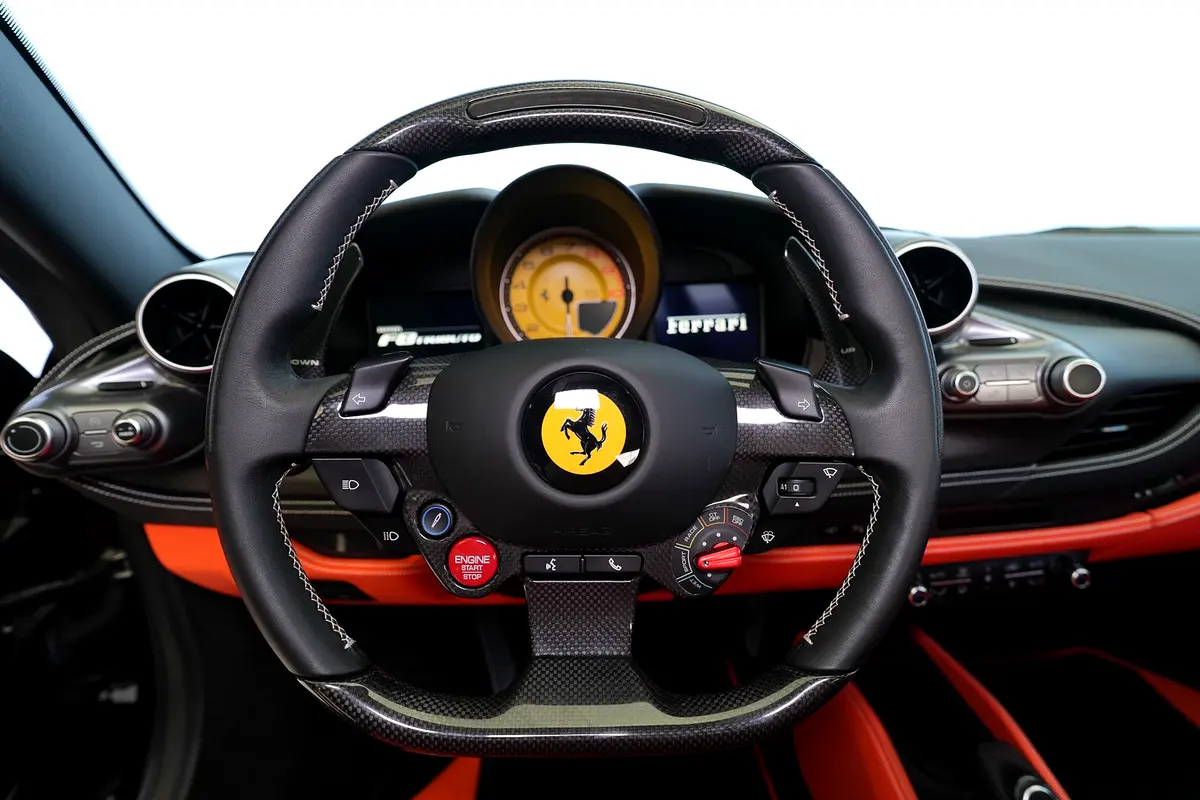Ferrari F8 Tributo, 2022 — фото 9 из 10