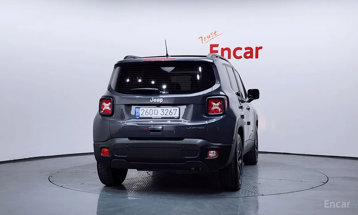 Jeep Renegade, 2022 — фото 4 из 12