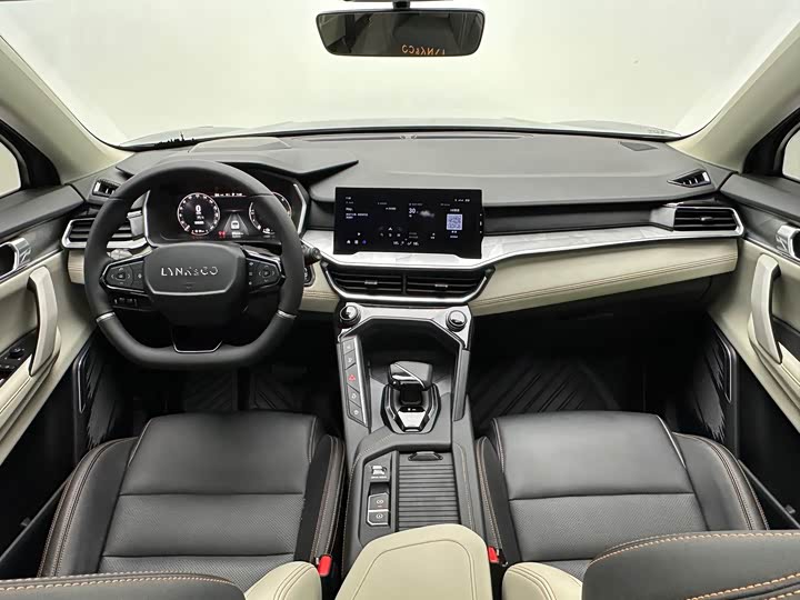 Lynk & Co 06 EM-P Hybrid, 2021 — фото 9 из 9