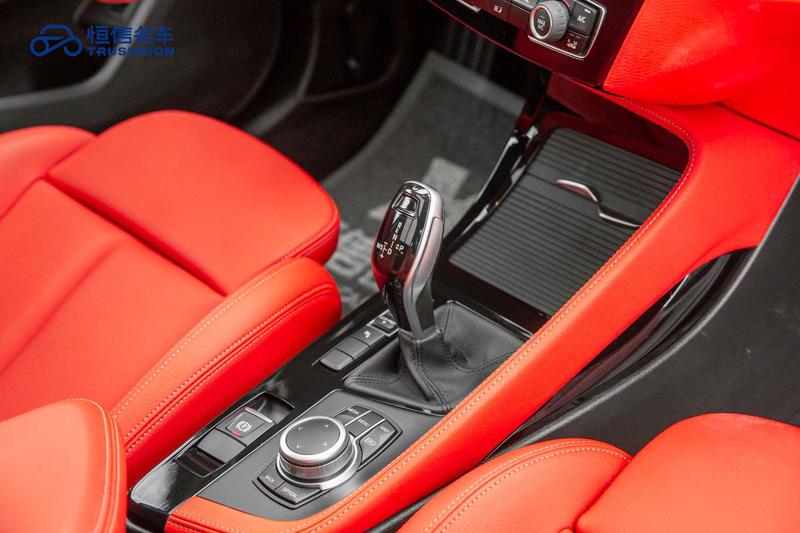 BMW X2, 2022 — фото 12 из 12