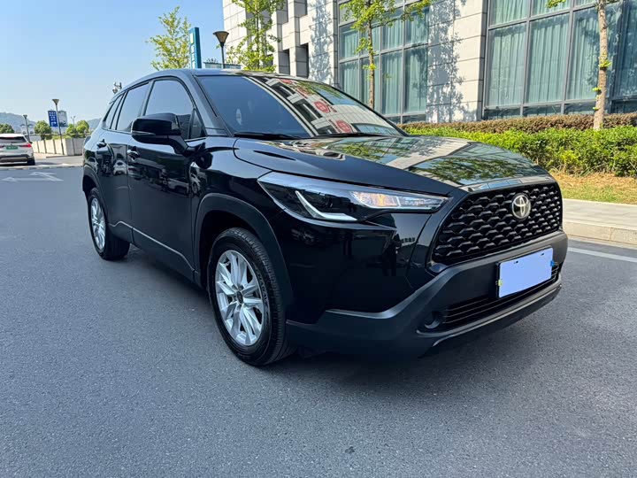 Toyota Corolla Cross, 2025 — фото 3 из 9