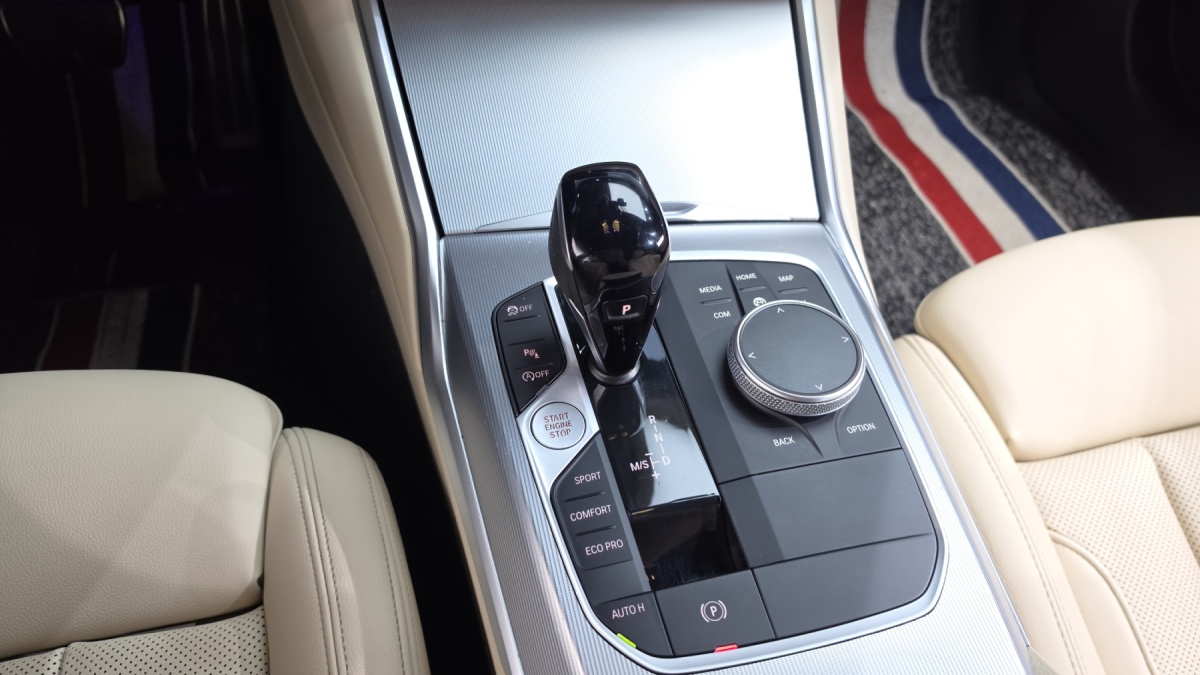BMW 3 Series, 2022 — фото 8 из 12