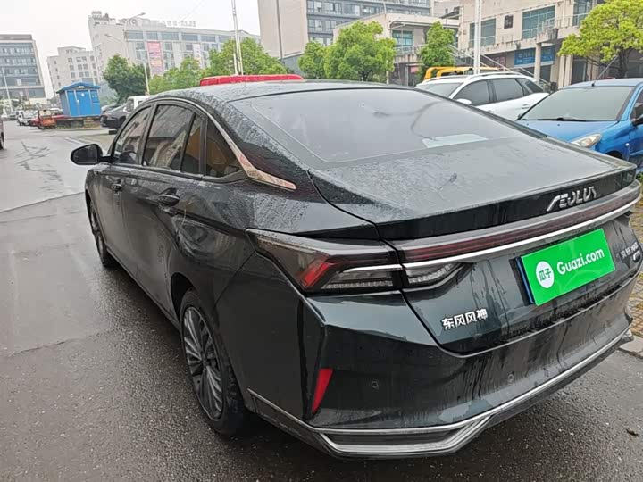 Dongfeng Aeolus Yixuan Max, 2022 — фото 5 из 9