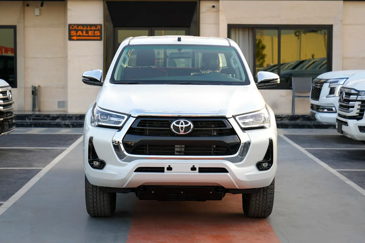 Toyota Hilux, 2026 — фото 2 из 10