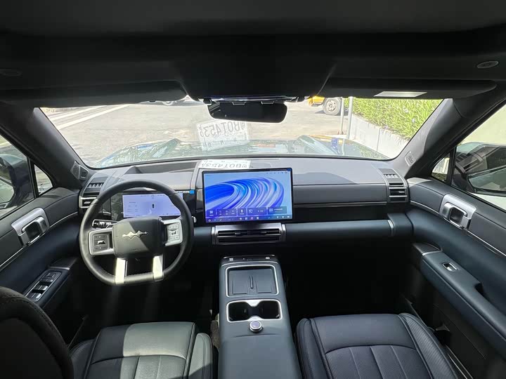 BYD FangChengBao Titanium 7 (Tai 7), 2025 — фото 6 из 9