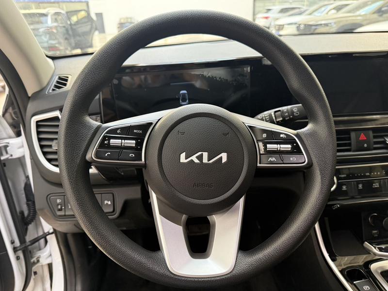 Kia Seltos, 2023 — фото 7 из 12