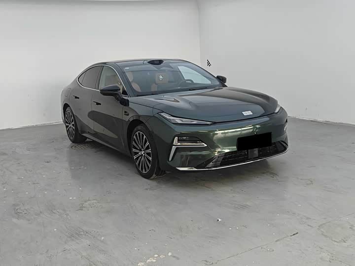 Geely Galaxy Starshine 8 EM-i, 2025 — фото 3 из 9