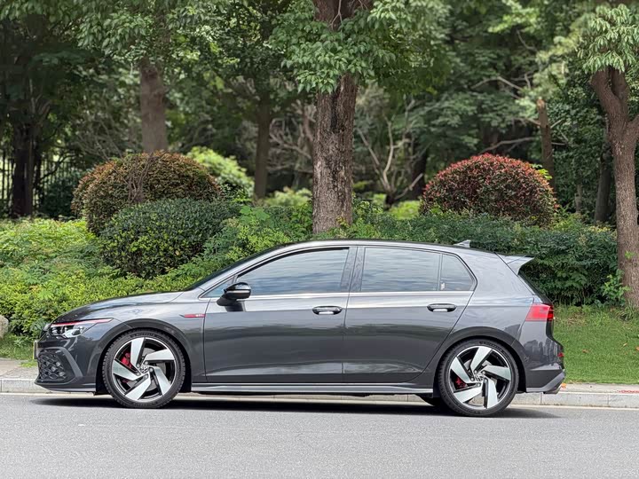 Volkswagen Golf GTI, 2025 — фото 3 из 9