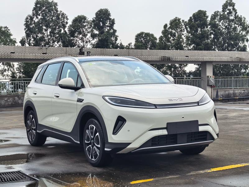 BYD Sea Lion 05 DM-i Hybrid, 2026 — фото 2 из 12