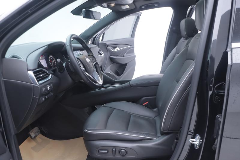 Buick Enclave, 2023 — фото 8 из 10
