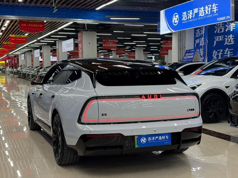 Audi × SAIC E5 Sportback, 2025 — фото 4 из 12
