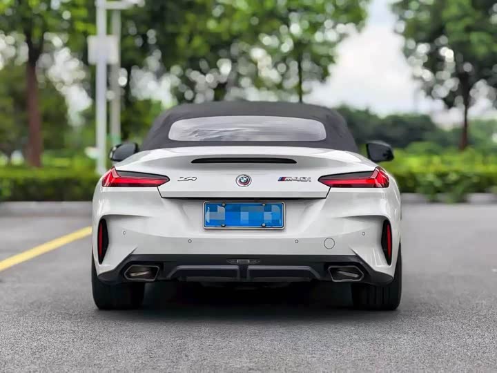 BMW Z4, 2022 — фото 8 из 9