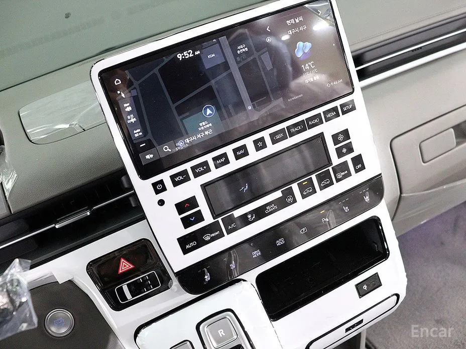 Hyundai Staria, 2025 — фото 7 из 12