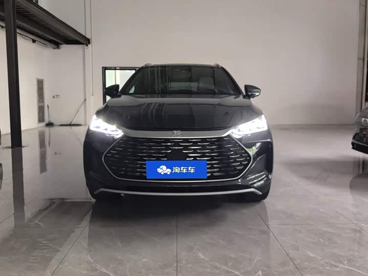 BYD Tang Hybrid/EV, 2024 — фото 2 из 9