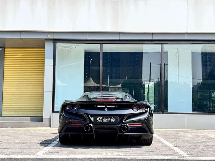 Ferrari F8, 2021 — фото 4 из 9