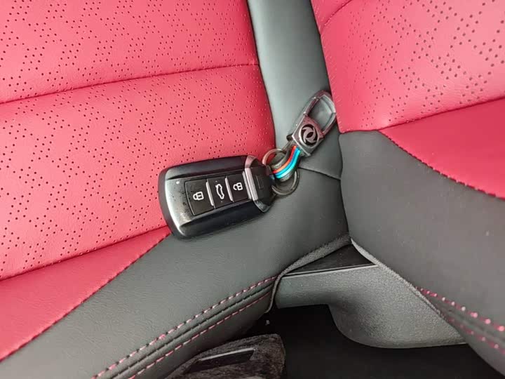 Dongfeng Aeolus AX7, 2022 — фото 9 из 9