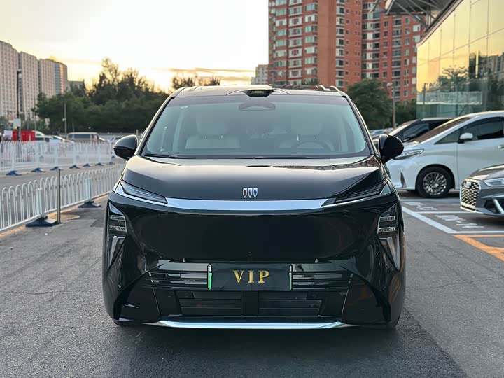 Buick OMPV, 2025 — фото 2 из 9