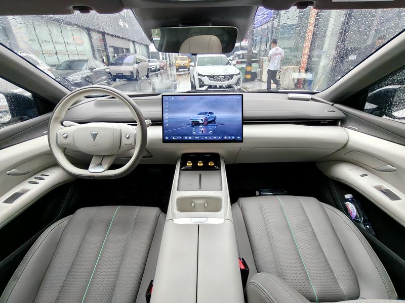 Changan Deepal L07, 2025 — фото 7 из 12