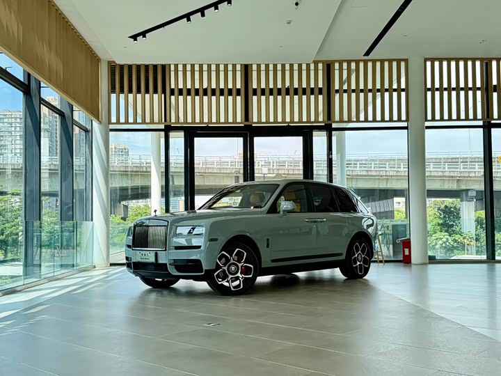 Rolls-Royce Cullinan, 2022 — купить в Саранске под ключ