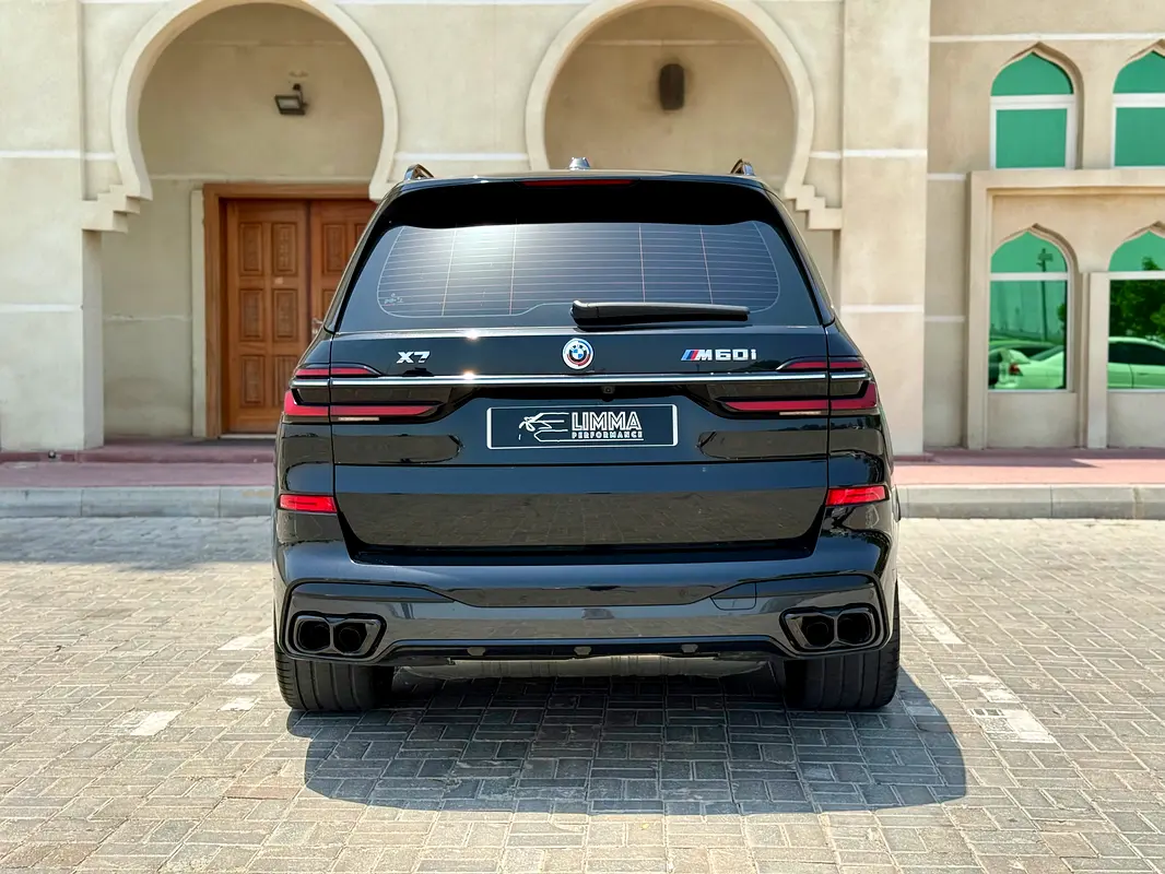 BMW X7, 2023 — фото 4 из 10