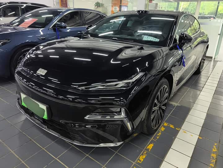 Geely Galaxy Starshine 8 EM-i, 2025 — купить в Санкт-Петербурге под ключ