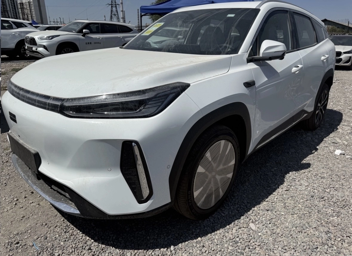 Geely Galaxy M7, 2026 — фото 5 из 5