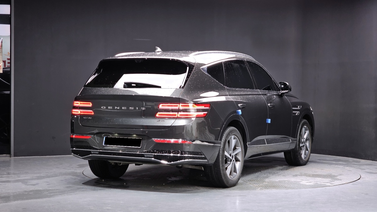 Genesis GV80, 2024 — фото 2 из 12