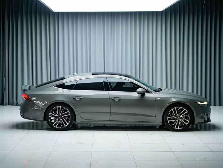 Audi A7, 2023 — фото 7 из 9