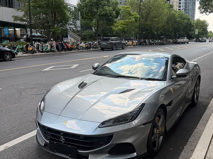 Ferrari Portofino, 2022 — купить в Твери под ключ