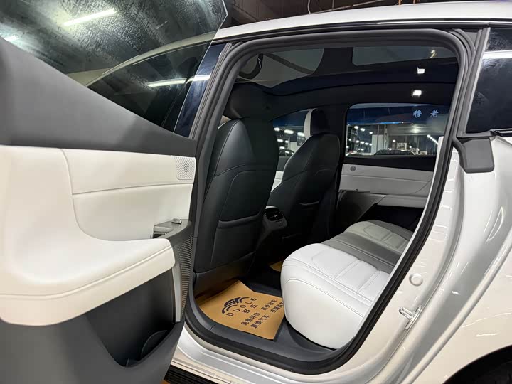 Dongfeng Yipai eπ 007, 2024 — фото 6 из 9