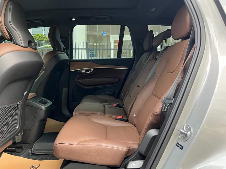 Volvo XC90, 2023 — фото 4 из 9