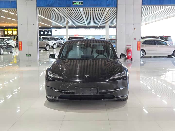 Tesla Model 3, 2023 — фото 2 из 9