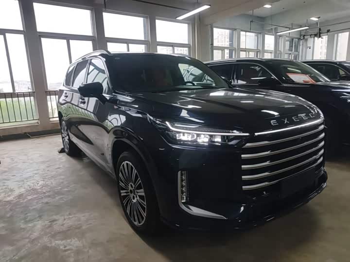 Exeed VX C-DM Hybrid, 2024 — фото 4 из 9