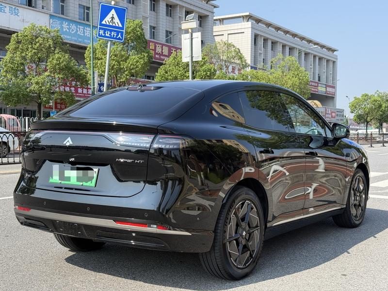 GAC Hyptec HT, 2025 — фото 5 из 9