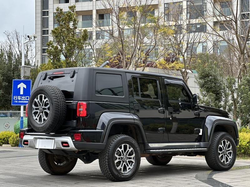 BAIC Beijing BJ40, 2024 — фото 6 из 11