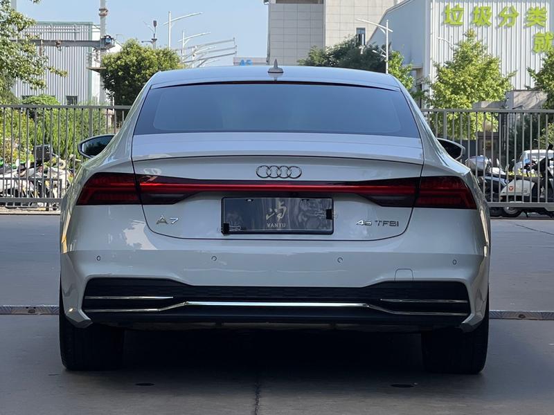 Audi A7, 2023 — фото 5 из 10