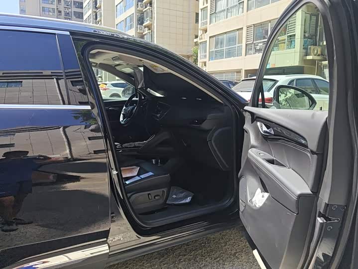 Buick Envision Plus, 2024 — фото 8 из 9