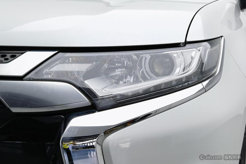 Mitsubishi Outlander, 2021 — фото 5 из 12