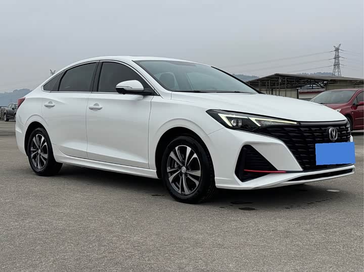Changan Eado Plus, 2022 — фото 3 из 9