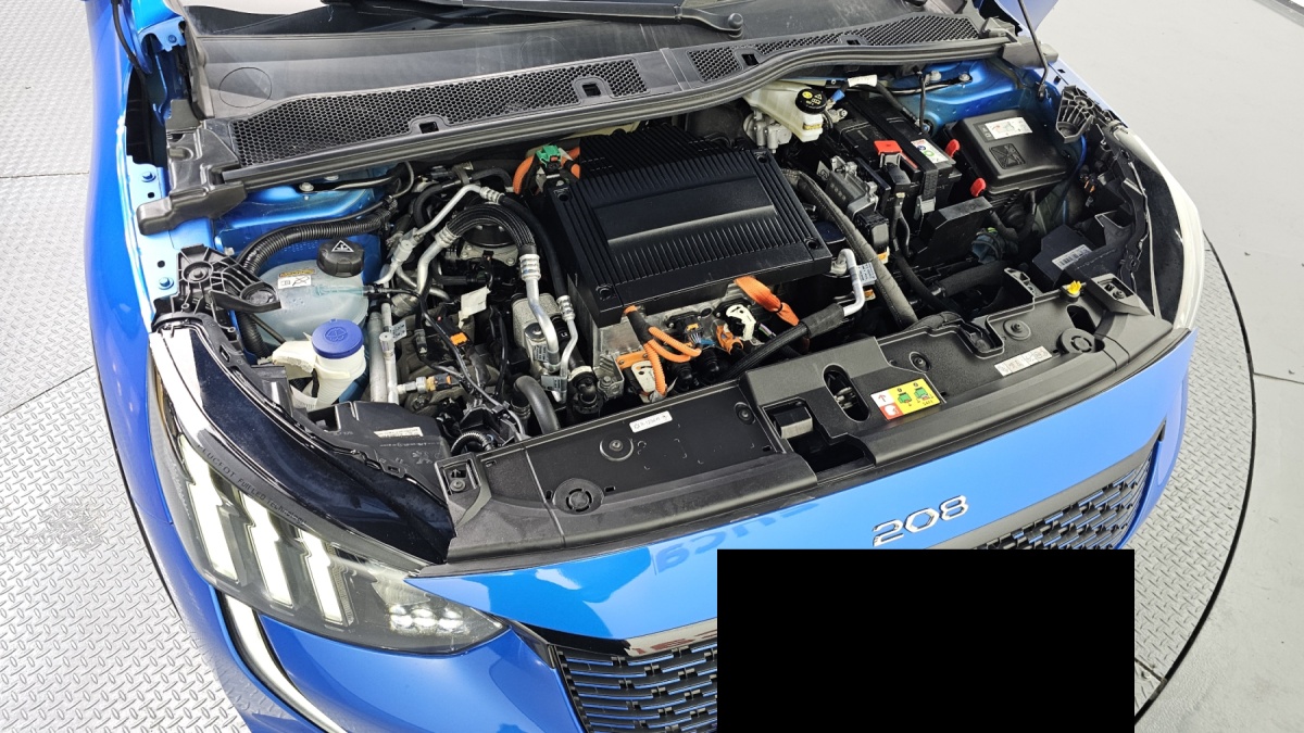Peugeot 208, 2023 — фото 6 из 12