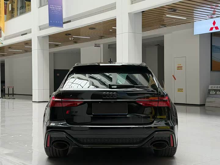 Audi RS 6, 2023 — фото 3 из 3